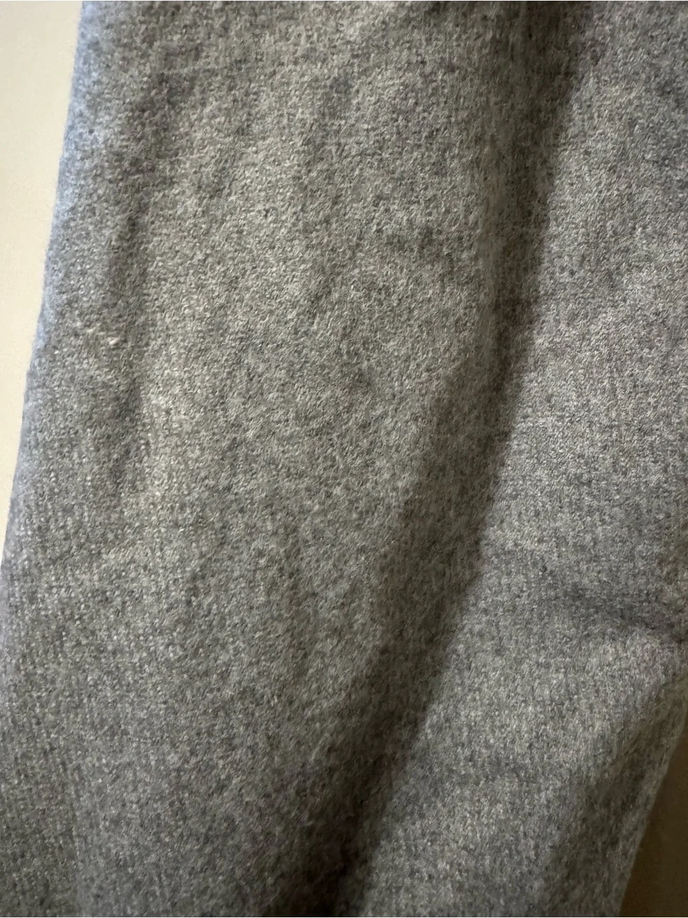 Sky Cashmere Gray Knit Scarf